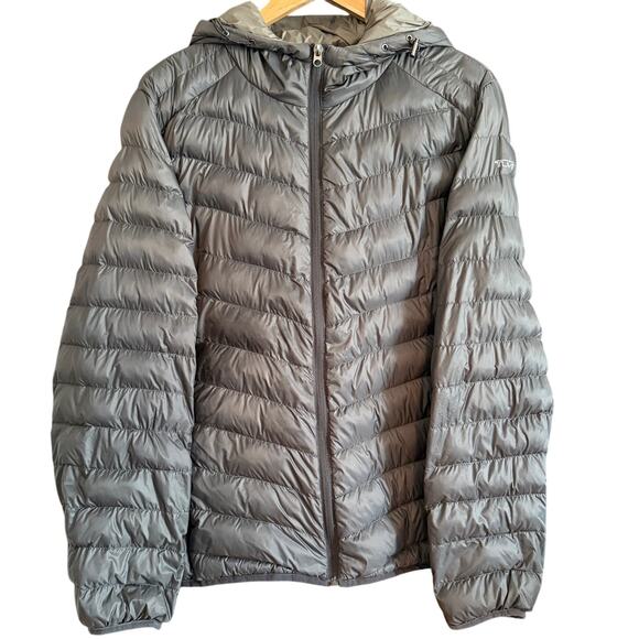TUMI | Gray Packable Down Puffy Jacket Size Medium - Picture 1 of 6